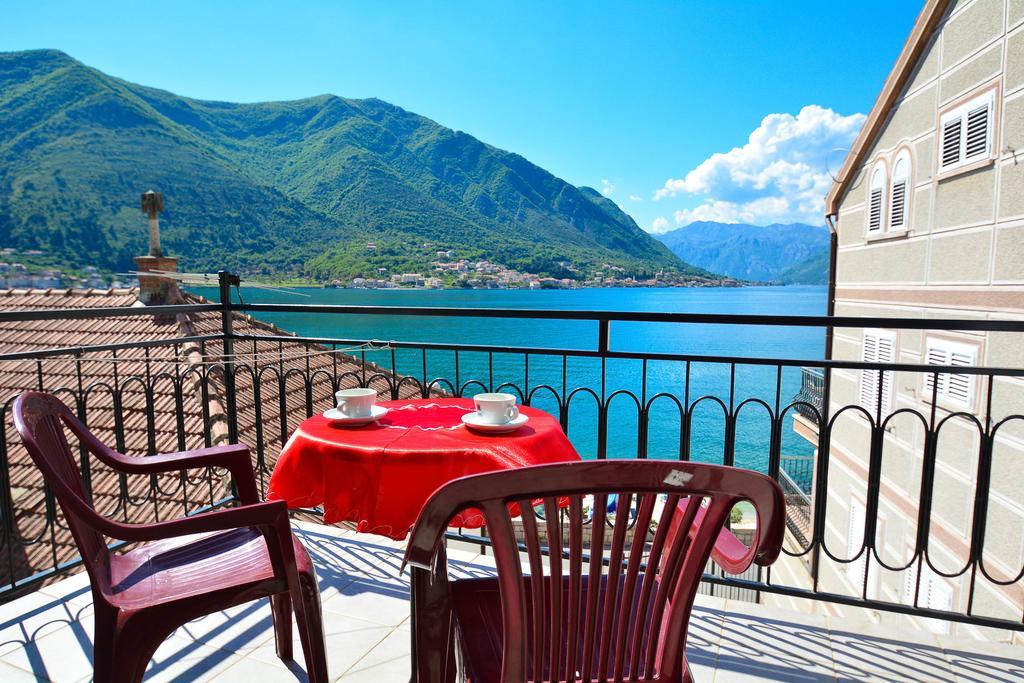 Apartment The Sea Coast Kotor Exterior foto